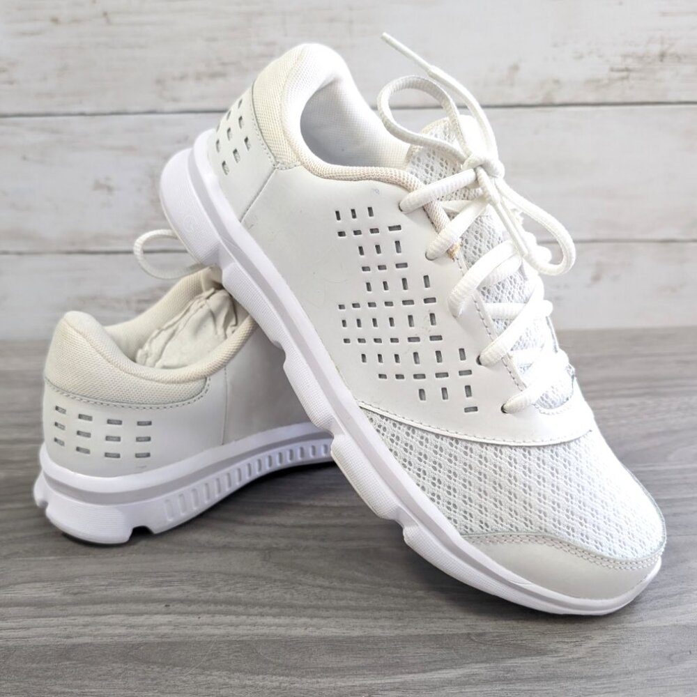 Under Armour Micro G Rave Sneaker Size 6 Youth